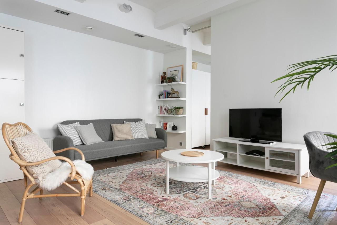 2Ndhomes Loft Apartment With Spa & Balcony By The White Church Helsinki Extérieur photo